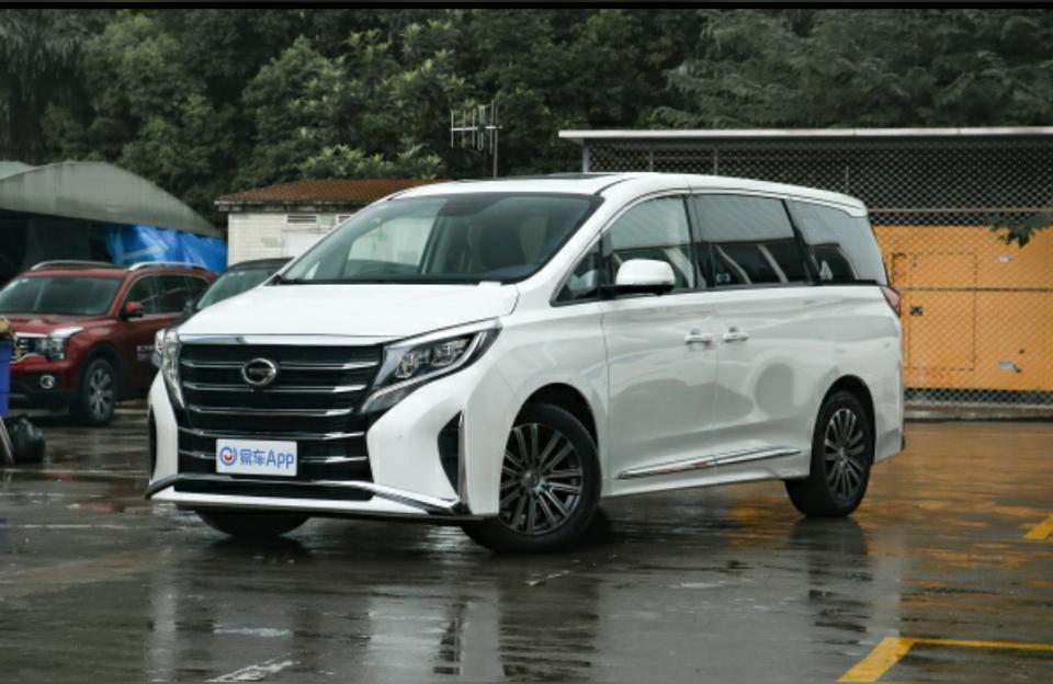 022傳祺m8價格-17萬傳祺商務車省油嗎"