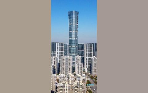 2022款哪吒v報價-2022哪吒v怎么安裝應用