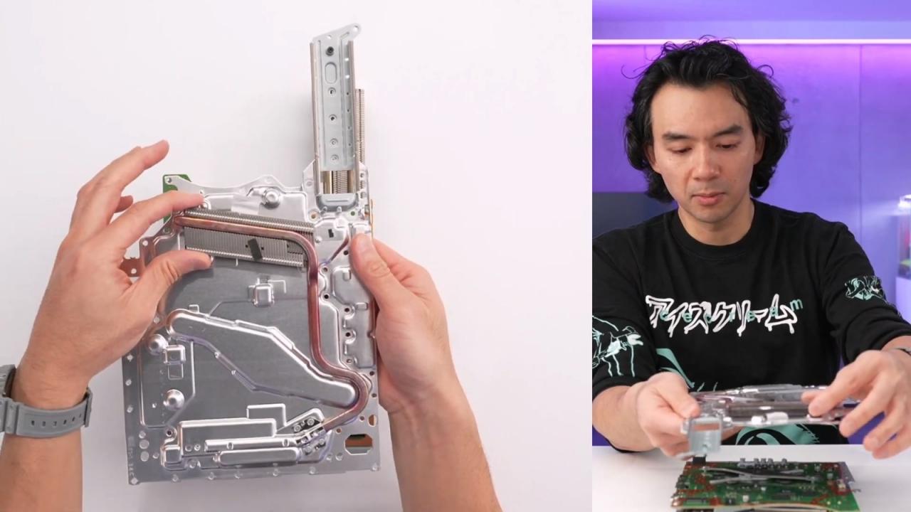 PS5 Slim首個拆解視頻 溫度、能耗比舊款都更高